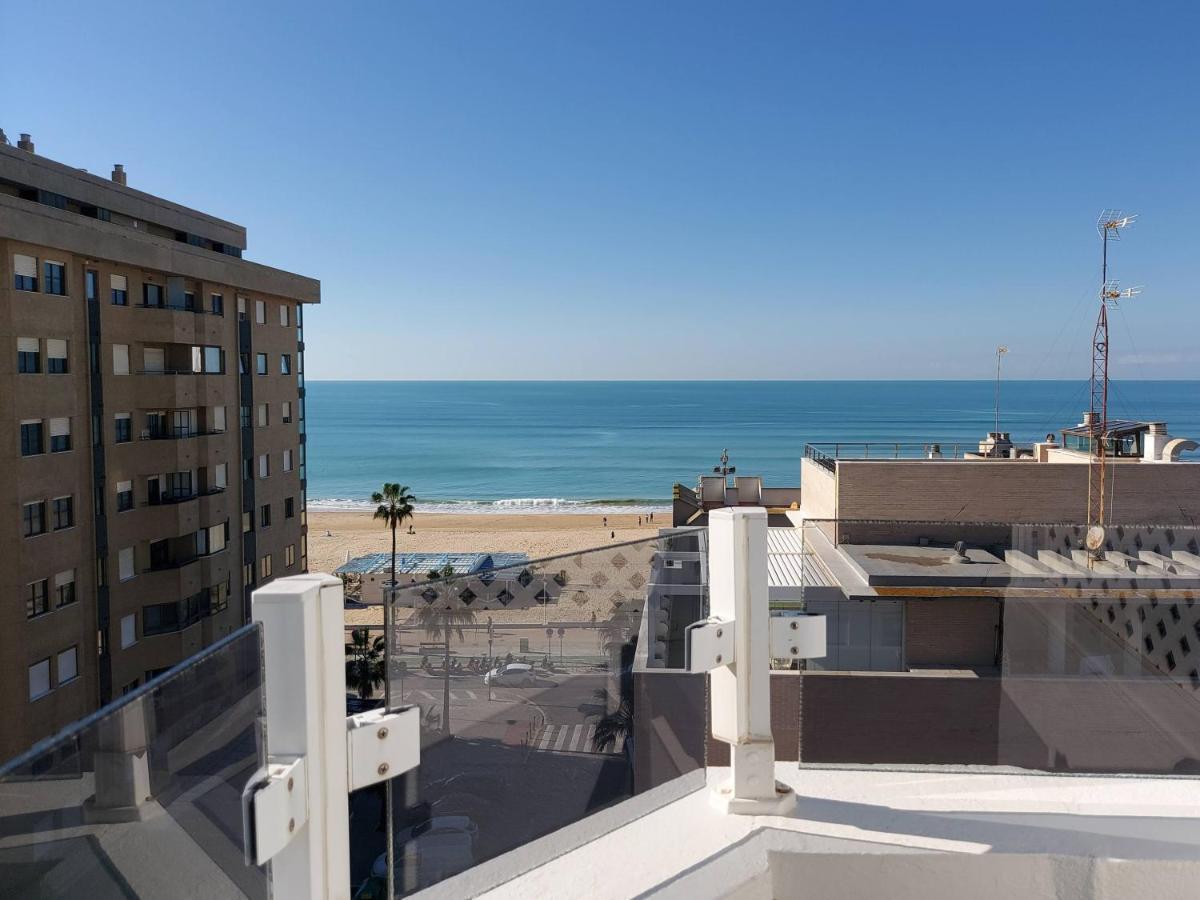 Atico Victoria Beach Cádiz Exteriör bild