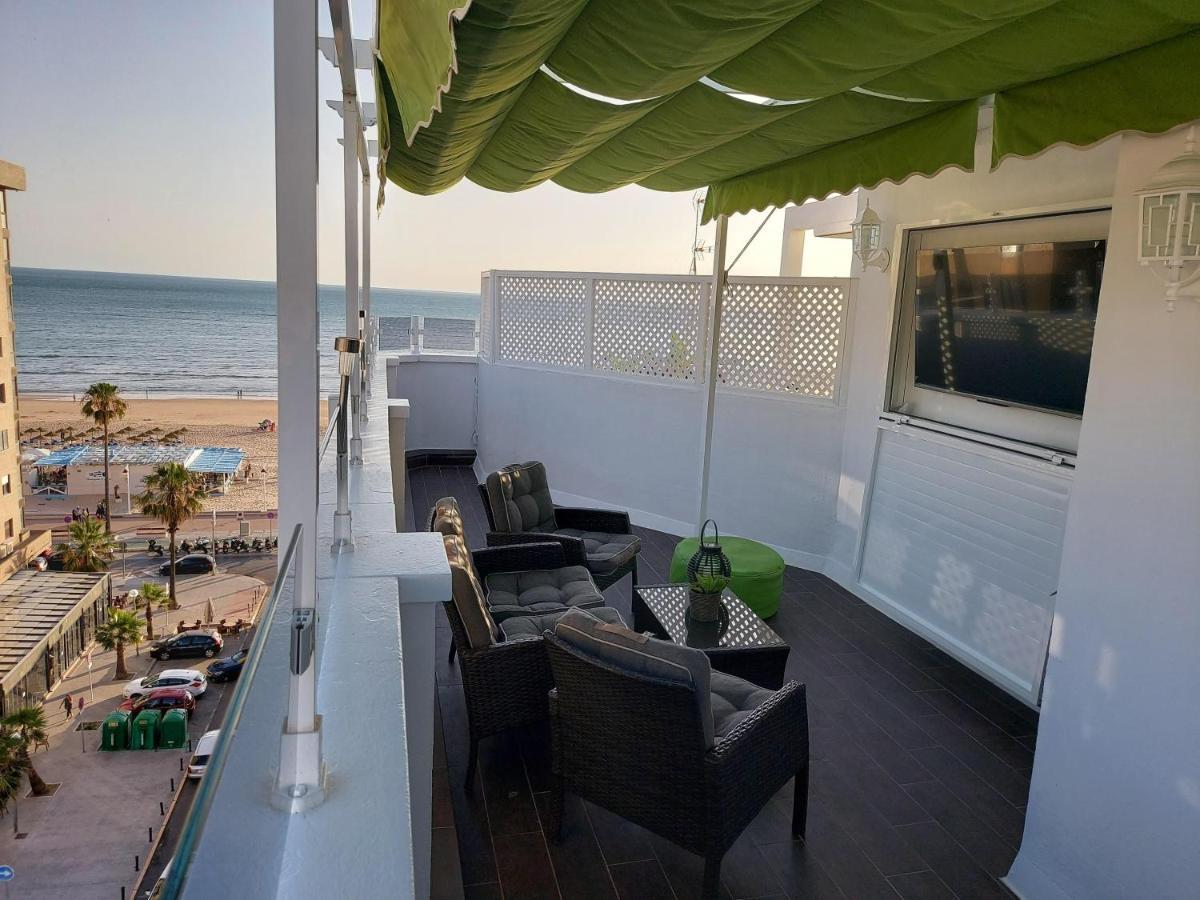 Atico Victoria Beach Cádiz Exteriör bild